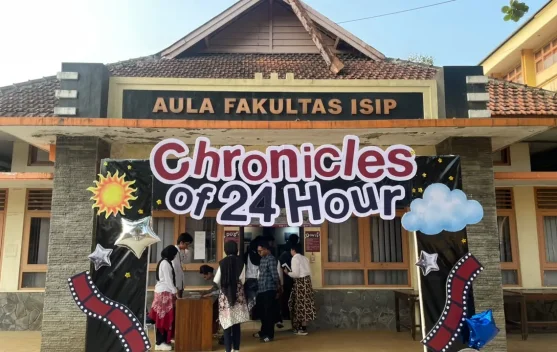 Pameran Chronicles of 24 Hour Ajak Pengunjung Refleksi Waktu