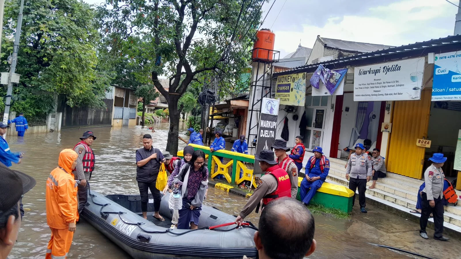 Dokumentasi kegiatan kebencanaan DKI Jakarta