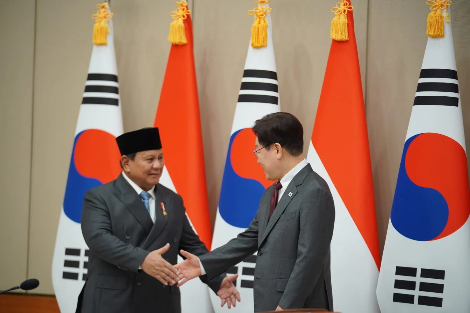 Perkuat Kerja Sama Ri-Korsel, Presiden Prabowo Rencana Tambah Konser K-pop  - RRI.co.id