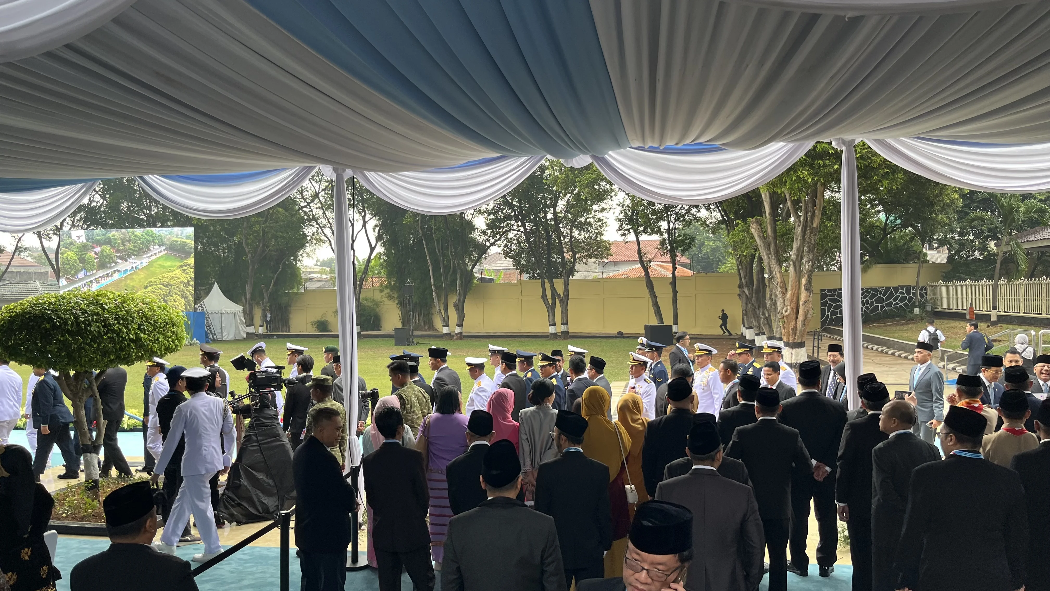 Menteri Kabinet Merah Putih Mulai Memasuki Lapangan Upacara Kesaktian Pancasila | LPP RRI