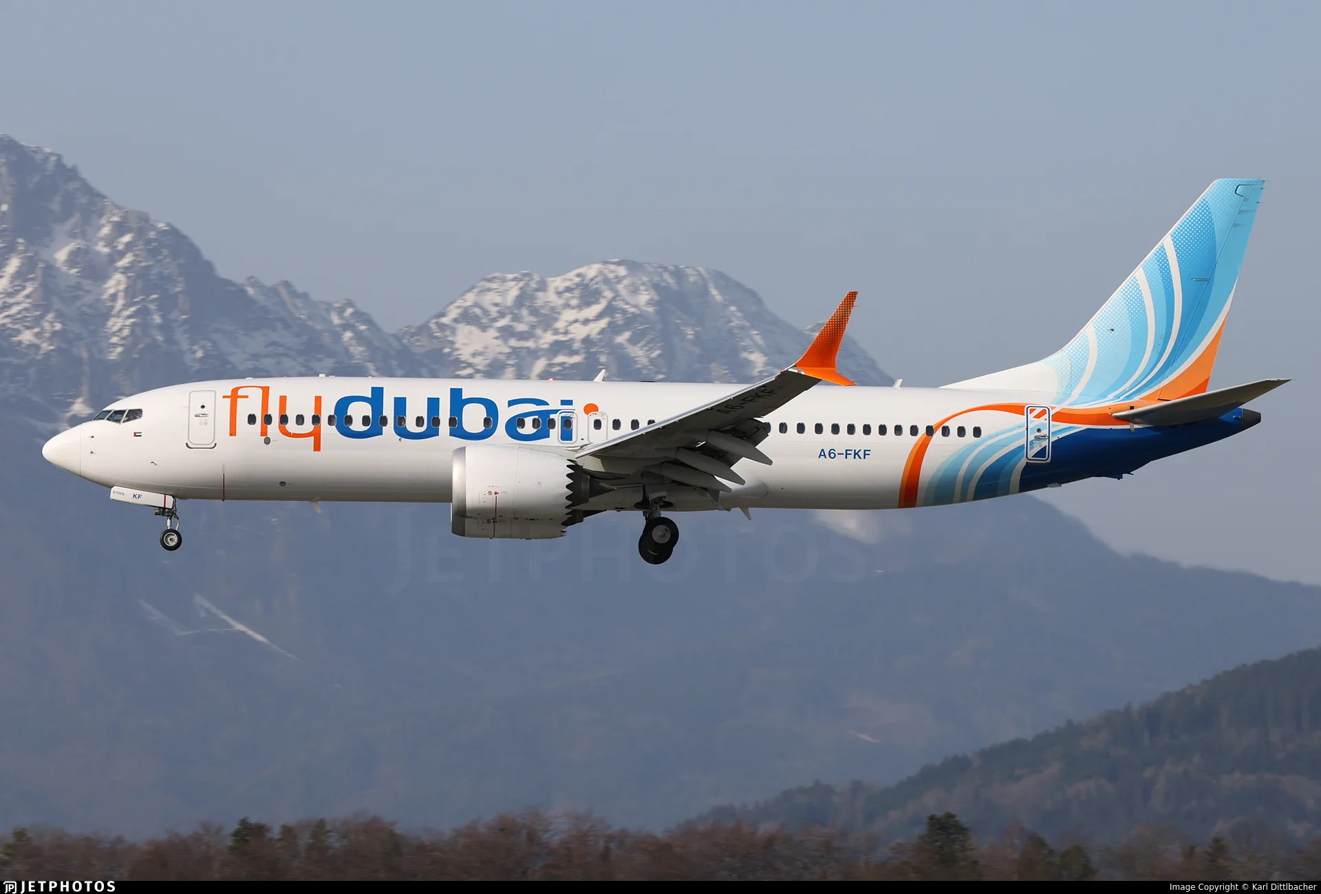 Pilot dan Kopilot Bertengkar, Penerbangan Flydubai ke Tel Aviv Terpaksa Dialihkan | LPP RRI
