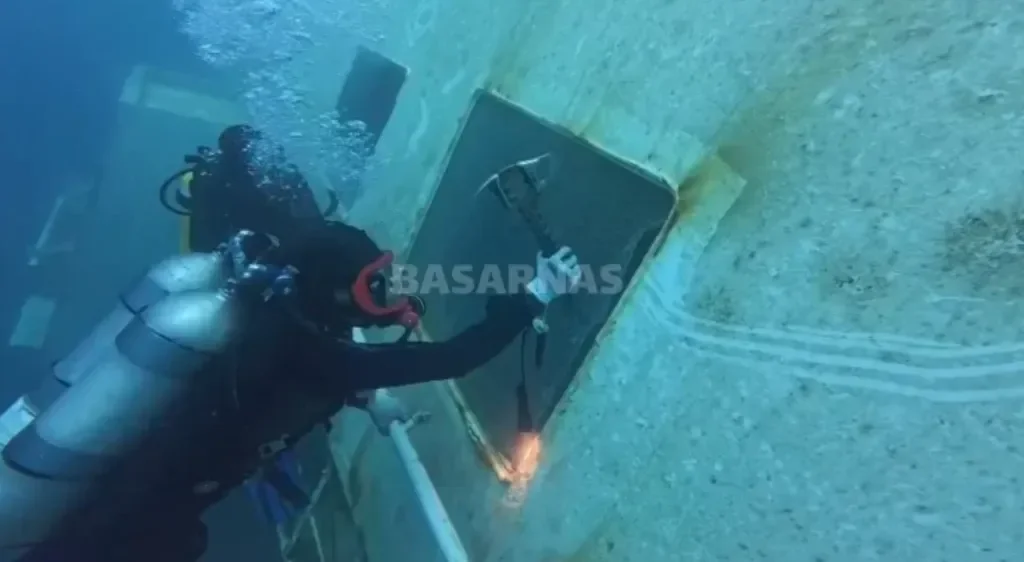 Bangkai KM Virgo akan Diangkat, Ini Tahapan Operasi 'Salvage' di Laut Jawa | LPP RRI
