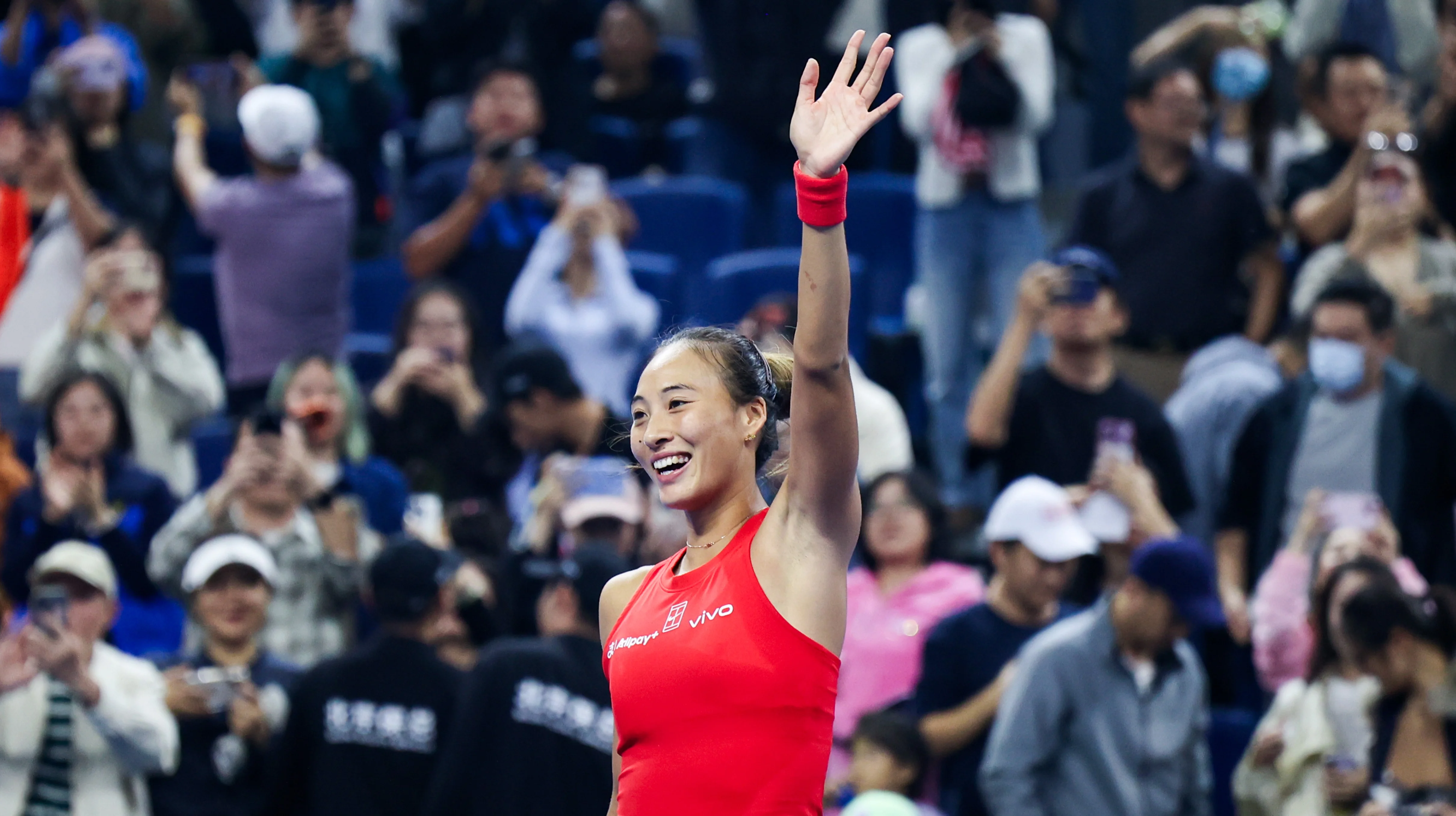 Zheng Qinwen Cetak Sejarah, Jadi Petenis Tiongkok Pertama di Final China Open | LPP RRI
