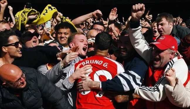 Gol Penentu Bawa Arsenal Menang Tipis atas Leeds United | LPP RRI