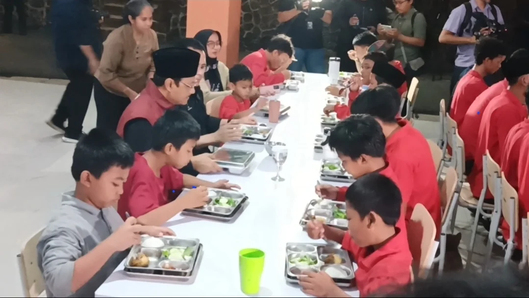 Mensos Tinjau Sekolah Rakyat Terintegrasi 4 DKI Jakarta | LPP RRI