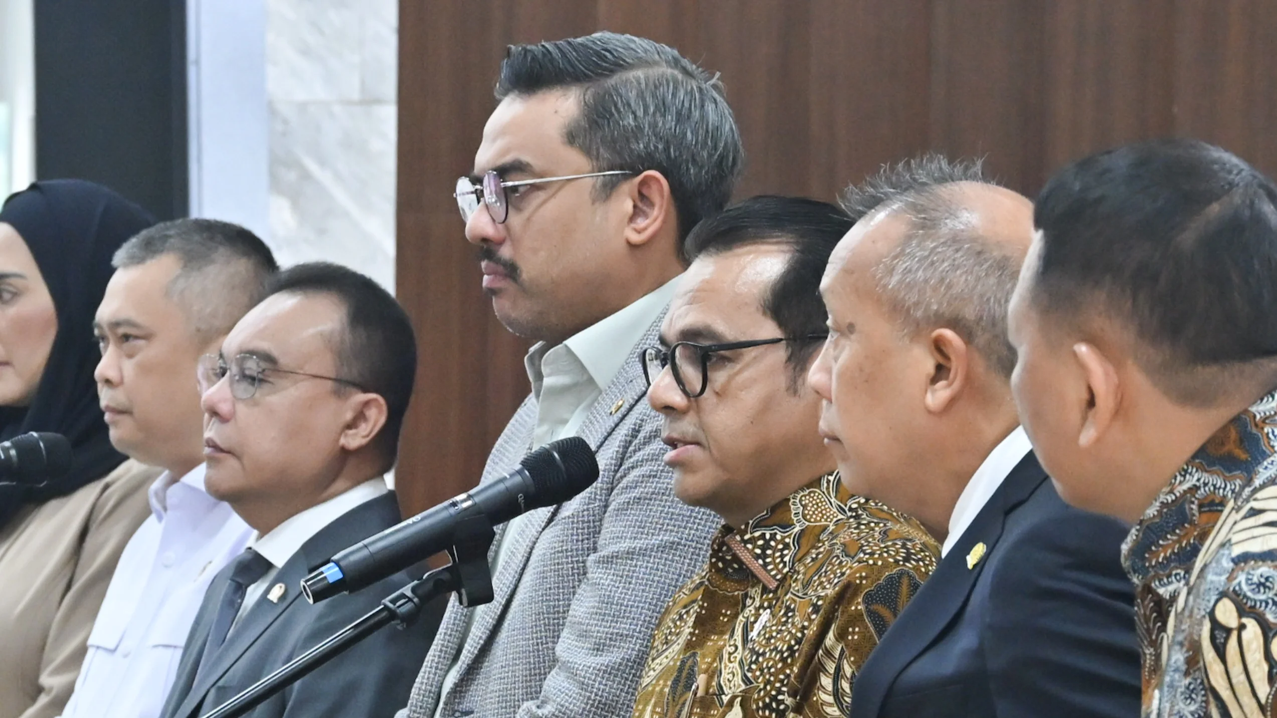 Kemkomdigi Bertanggung Jawab Menetapkan Biaya Jasa Pengantaran Makanan-Minuman | LPP RRI