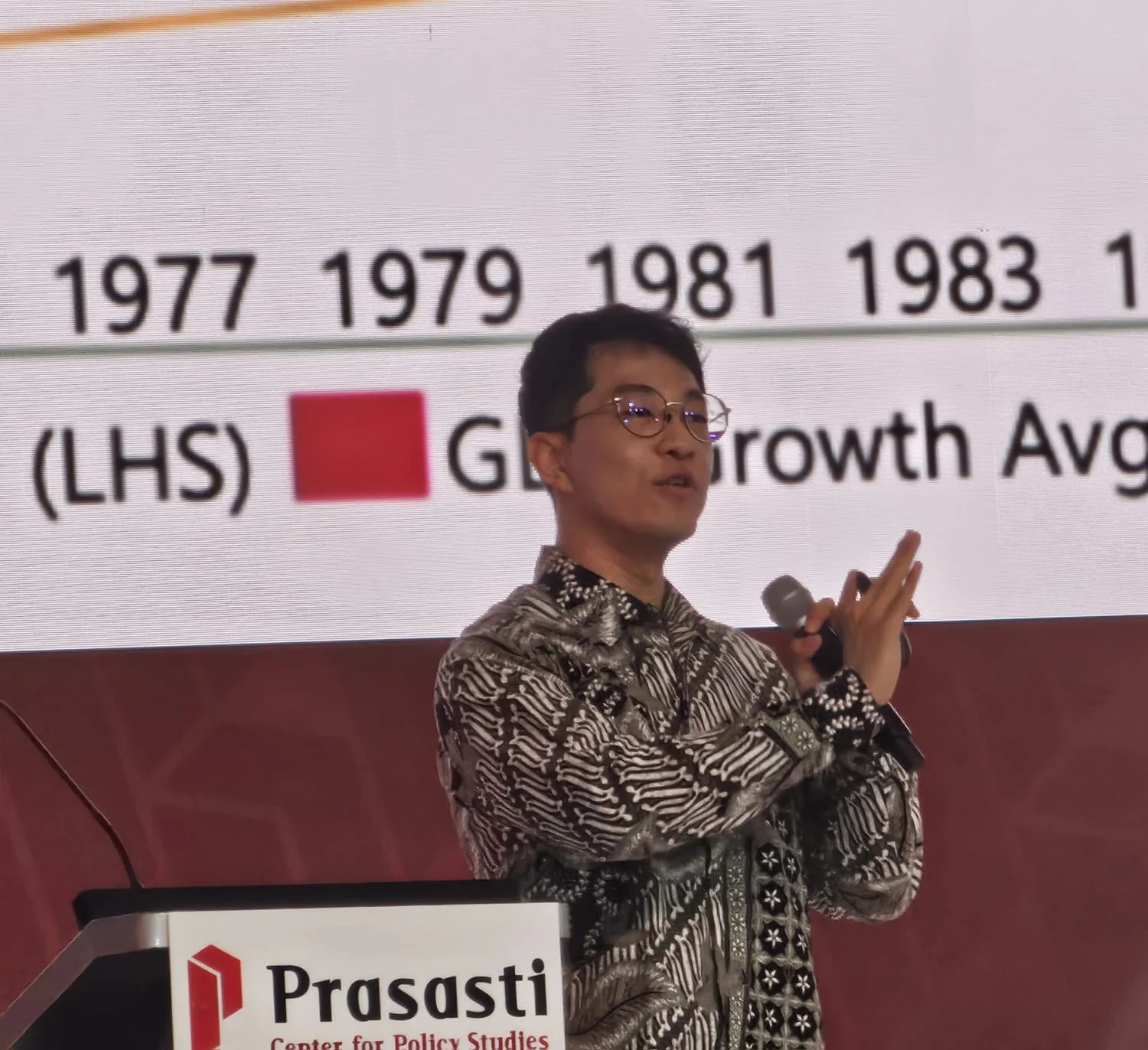 Riset Prasasti Ungkap Dunia Usaha Sulit Bertumbuh karena Tiga Hal | LPP RRI