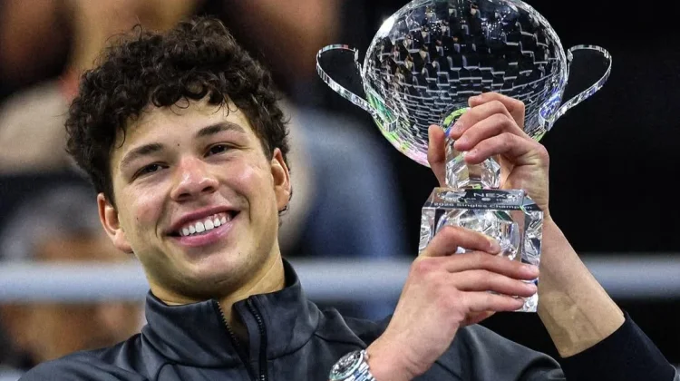 Drama Tiga Set, Ben Shelton Rebut Gelar Dallas Open 2026