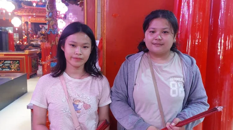 Gen Z Tionghoa Bekasi Antusias Sambut Imlek dengan Harapan Besar