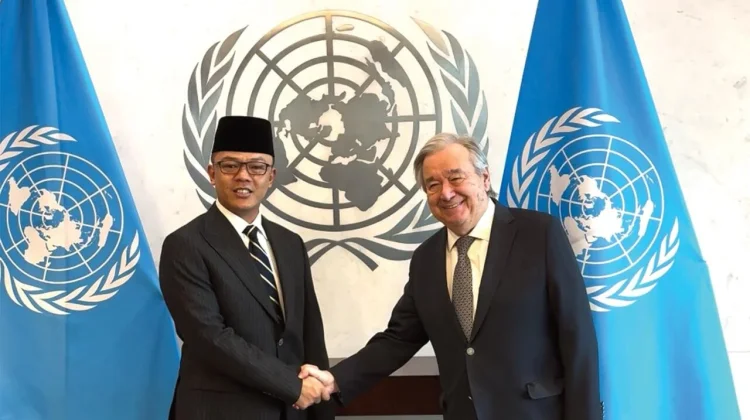 Menlu RI Bahas Perdamaian Palestina Bersama PBB