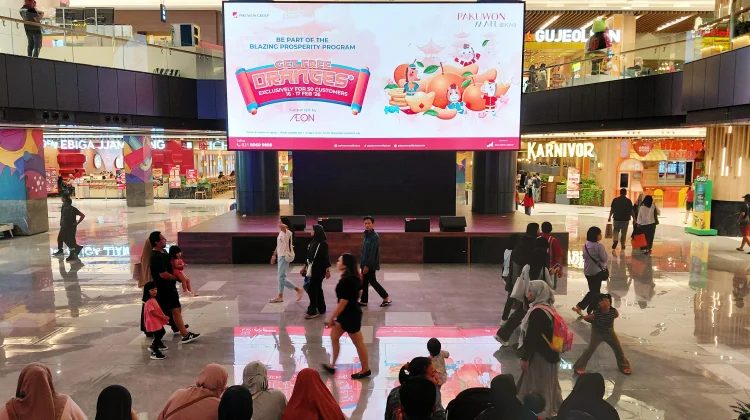 Suasana Perayaan Imlek di Pakuwon Mall Bekasi