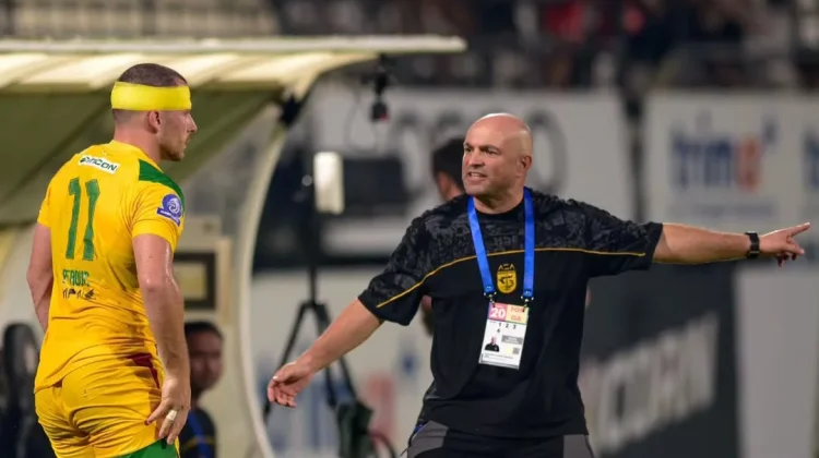 Tavares Ingin Persebaya Bangkit Kontra Persijap