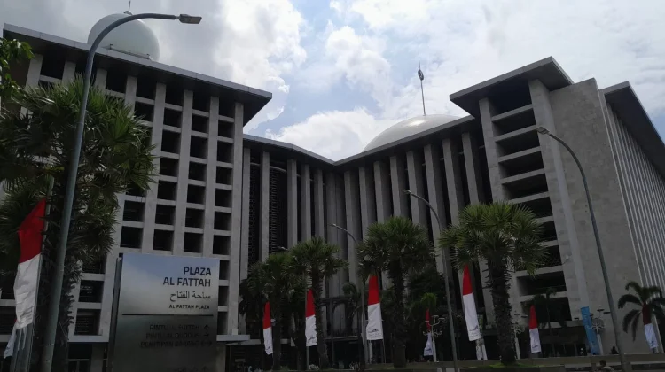 Pelaksanaan Tarawih Perdana di Masjid Istiqlal Sepenuhnya Siap
