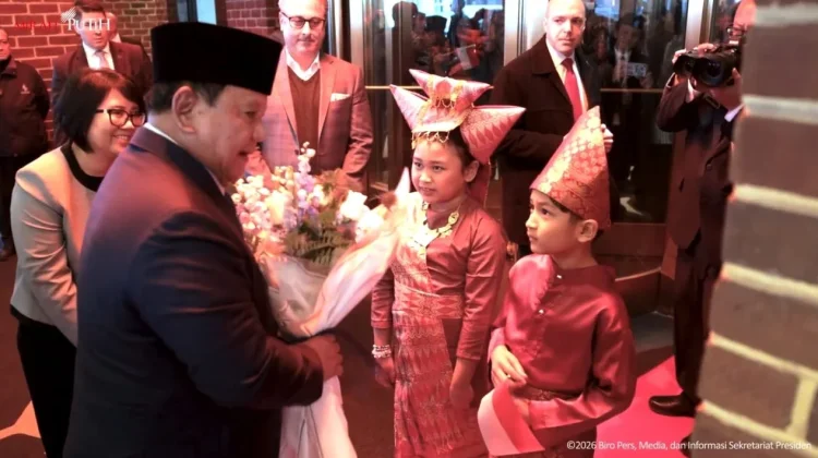 Tiba di AS, Presiden Prabowo Disambut Hangat