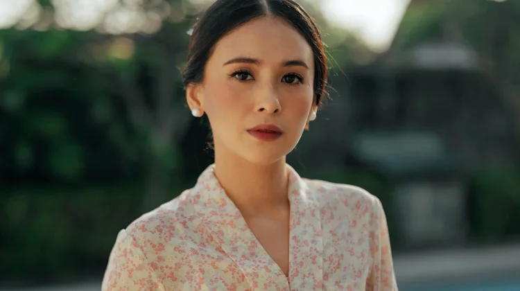 Resmi Menikah, Berikut Perjalanan Karier Ayushita dari Film ke Musik