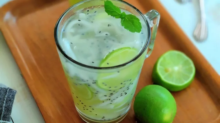 Resep Es Kuwut, Pilihan Minuman Segar untuk Berbuka Puasa