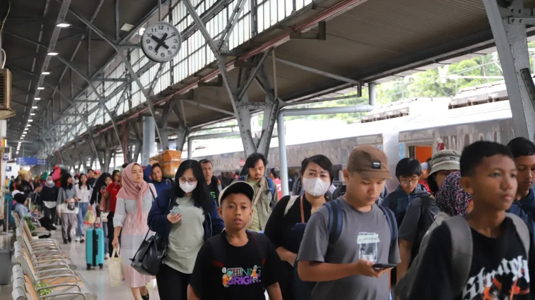 KAI Layani Sejuta Penumpang selama Libur Panjang Imlek 2026