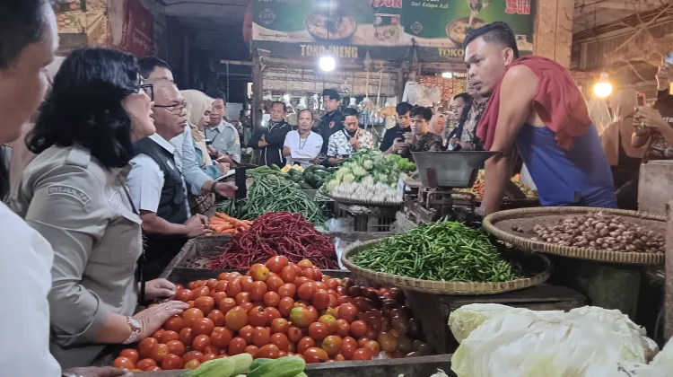 Bapanas Pantau Pasar Cileungsi, Sebut Harga Pangan Relatif Stabil