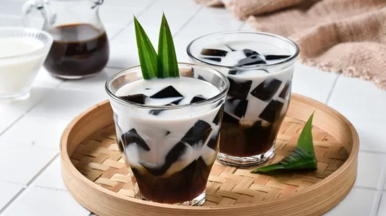 Resep Es Cincau, Takjil Praktis untuk Buka Puasa