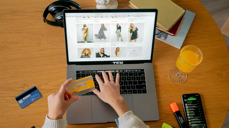 Momen Ramadan Picu Peningkatan Jumlah Transaksi E-Commerce