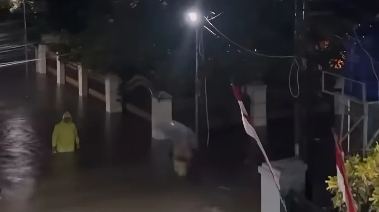Dua Hari Ramadan, Banjir Kembali Terjang Kota Tangerang