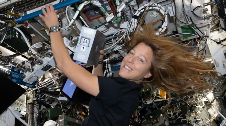 Astronot ISS Teliti Kesehatan dan Uji Obat di Kondisi Nol Gravitasi
