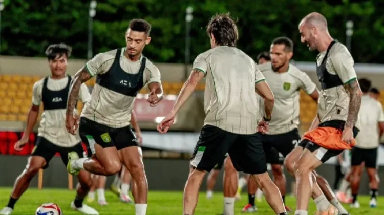 Misi Persebaya Raih Poin Penuh Kontra Persijap