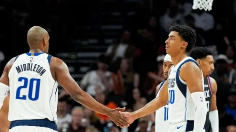Mavericks Menyerah Dari Wolves