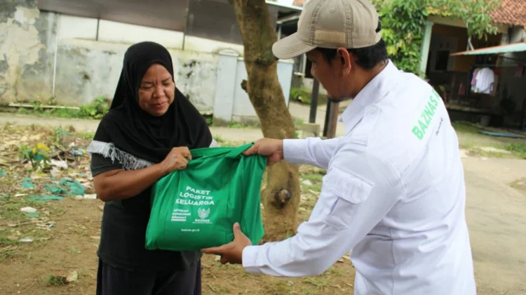 BAZNAS Salurkan Paket LogistikKeluarga Prasejahtera di Kota Tangerang