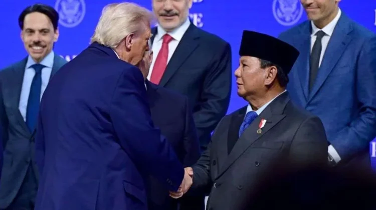 Pertemuan Prabowo-Trump: Manuver Geopolitik Indonesia di Jantung Kekuatan Dunia