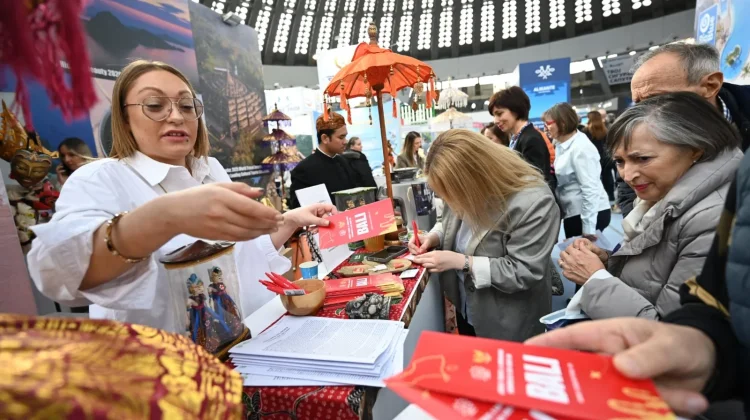 Turis Serbia Semakin Minati Indonesia sebagai Destinasi Wisata