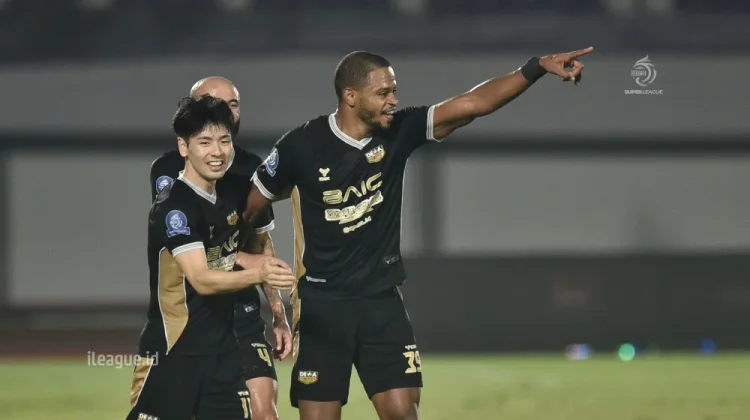 Dewa United Incar Kemenangan Tandang di Derbi Tangerang