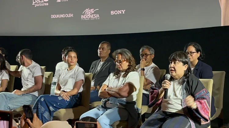 Leila S. Chudori Ungkap Perbedaan Novel dan Film 'Laut Bercerita'