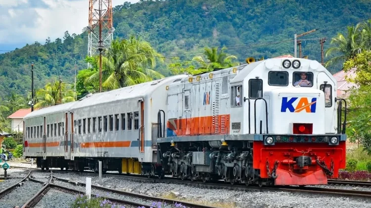 Tiket Kereta Ekonomi Kerakyatan Resmi Dijual, Tarif Mulai Rp 175 Ribu