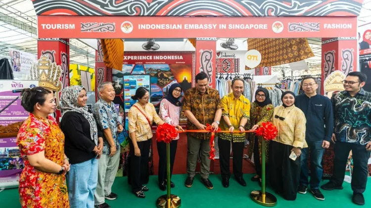 Kuliner dan Produk Fesyen Indonesia Meriahkan Bazar Ramadan Singapura