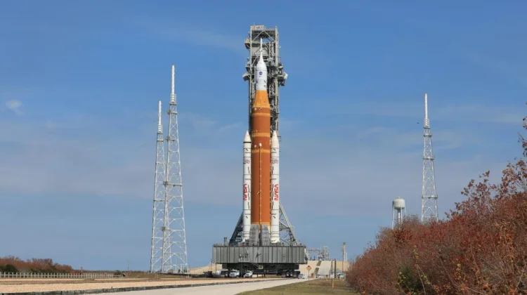 NASA Tarik Roket Artemis II dari Launchpad, Publik dapat Saksikan di YouTube