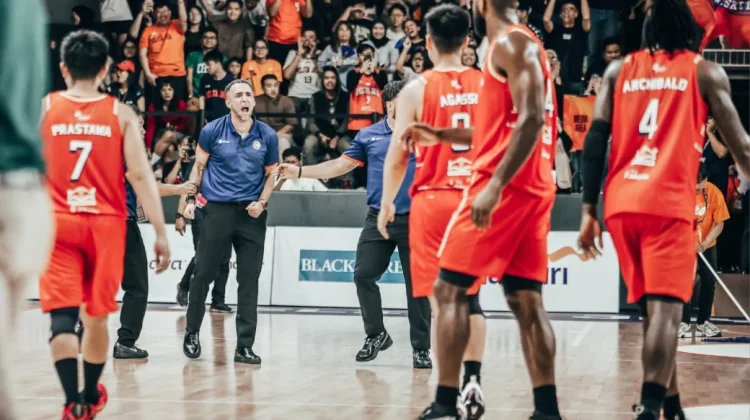 Pelita Jaya Sempurna di Paruh Pertama IBL, Persaingan Playoffs Makin Ketat