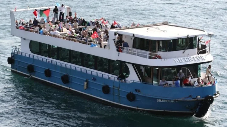 Israel Serbu Kapal Bantuan Global Sumud Flotilla menuju Palestina
