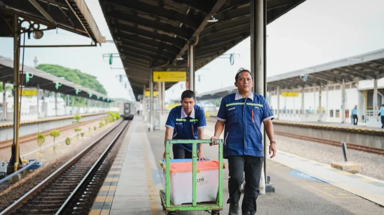 KAI Services Tambah 1.765 Personel untuk Angkutan Lebaran 2026