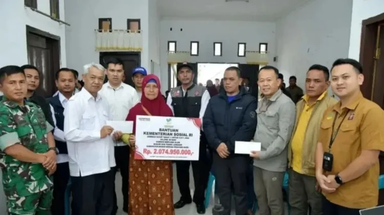 Pemerintah Salurkan Bantuan Rp2,07 Miliar untuk Penyintas Bencana di Bener Meriah