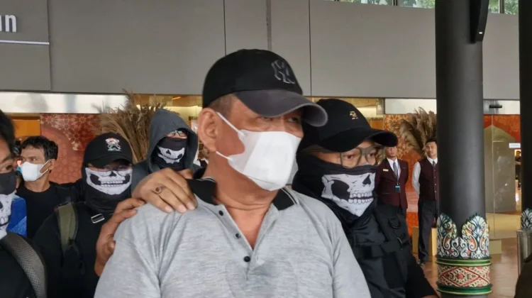 Hendak Kabur ke Malaysia, Pemasok Sabu ke AKBP Didik Ditangkap - RRI.co.id