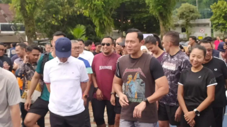 AHY Rasakan Ngabuburit Seru dengan Aktivitas Olahraga di Bogor