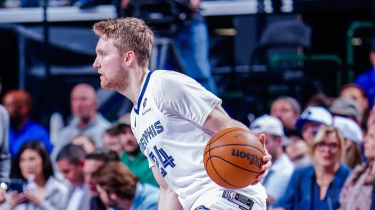 Cam Spencer Bersinar, Grizzlies Kalahkan Mavericks