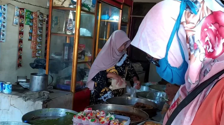 Manisnya Ramadan dalam Bingka Khas Aceh Timur