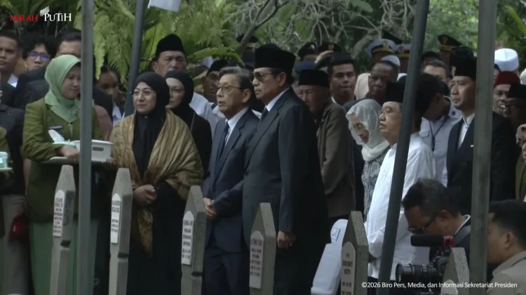 Sejumlah Tokoh Nasional Hadiri Pemakaman Almarhum Try Sutrisno di TMP Kalibata