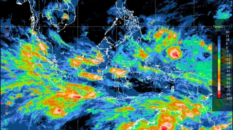 BMKG Ingatkan Potensi Cuaca Ekstrem Sepekan ke Depan