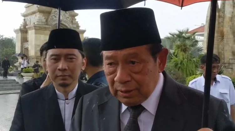 Kenang Sosok Try Sutrisno, SBY: Beliau Prajurit yang Patriot