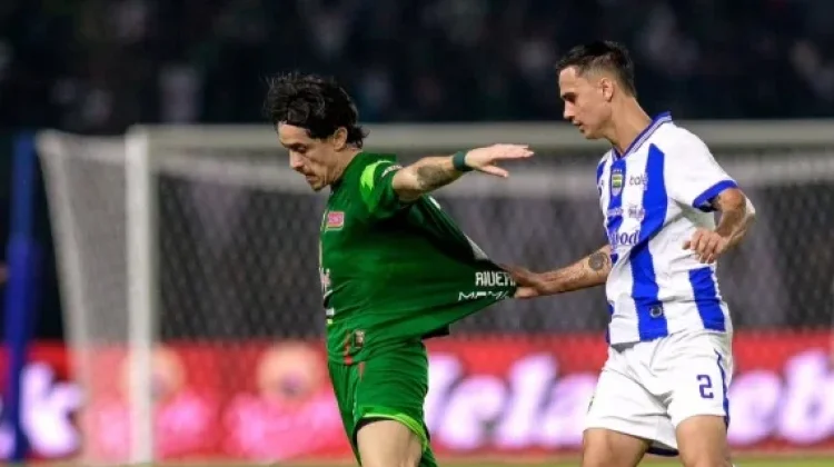 Tak Menyerah, Taveres Puji Mental Pemain Persebaya