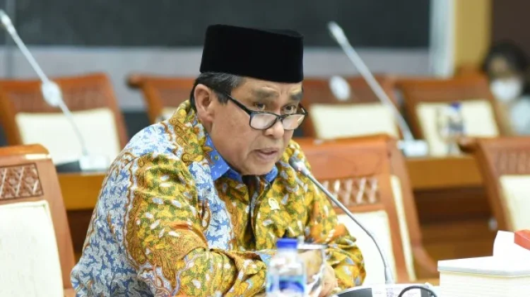 DPR Dukung Penundaan Umrah Demi Keselamatan Jemaah