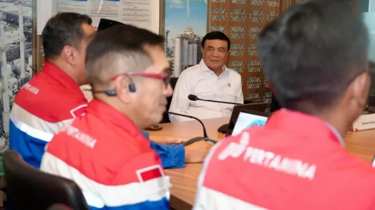 Antisipasi Dampak Global, Menko Polkam Tinjau Kilang Balikpapan